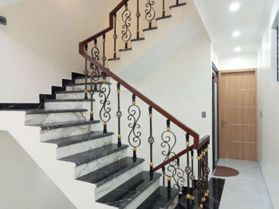 Gallery 6