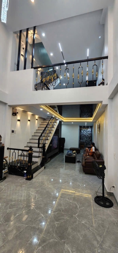 Gallery 3