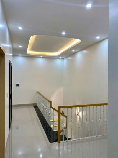 Gallery 4