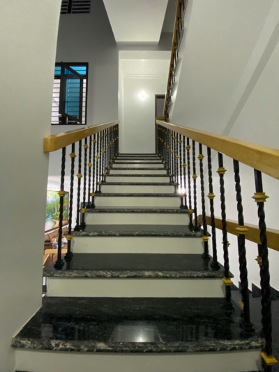 Gallery 6