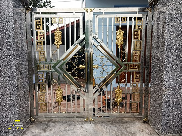 Mẫu cửa cổng AGon 31