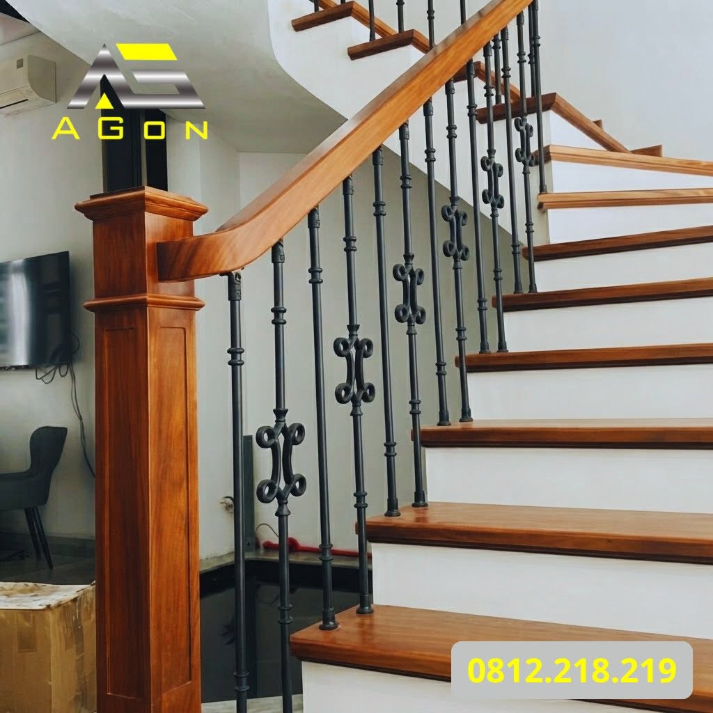 Công trình cầu thang nhà anh Mạnh Linh, Bắc Từ Liêm